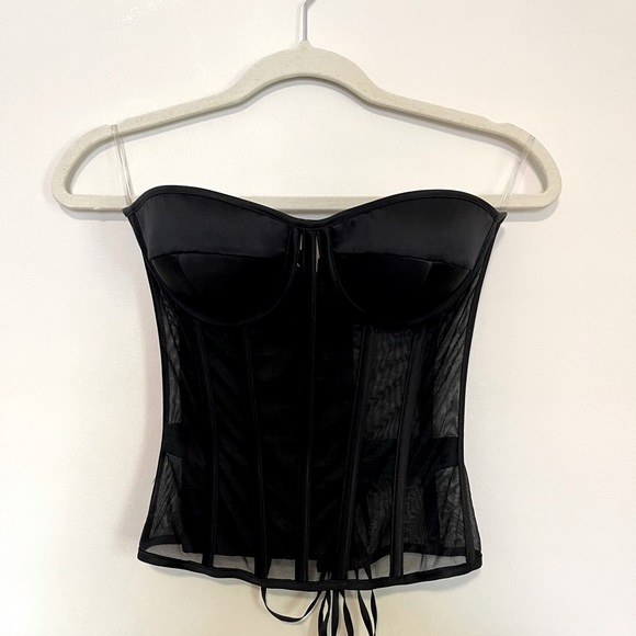 Black sheer corset - Picture 2 of 4